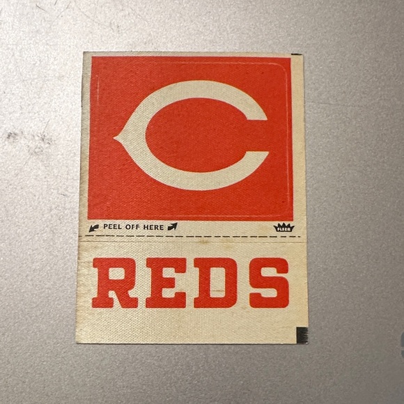 Reds Trading Card - Red 1968 sticker mint condition rare - Picture 1 of 2